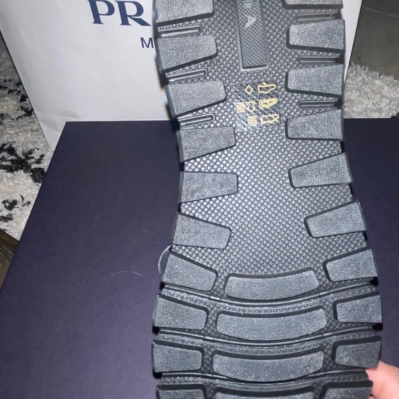 Prada Calzature Donna - Picture 3 of 5